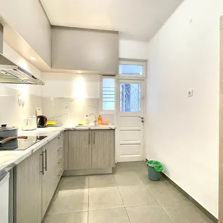 Apartment Uoohome7 Garden And Navy Athens